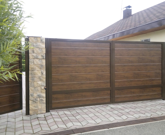 Распашные ворота в Пятигорске