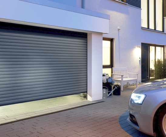 Ворота из роллетного профиля в Пятигорске